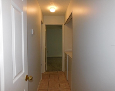 1118 Spring Meadow Drive - Photo Thumbnail 8