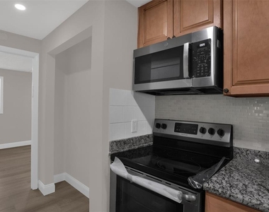 518 Lavon Drive - Photo Thumbnail 12