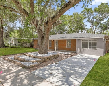 518 Lavon Drive - Photo Thumbnail 2