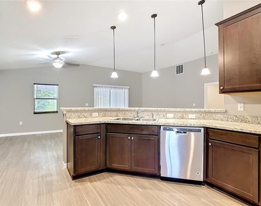 225 Bella Verano Way - Photo Thumbnail 21