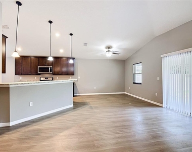 225 Bella Verano Way - Photo Thumbnail 18