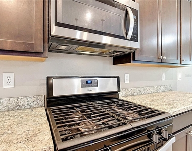 225 Bella Verano Way - Photo Thumbnail 24