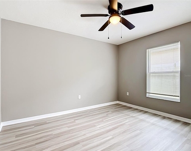 225 Bella Verano Way - Photo Thumbnail 27