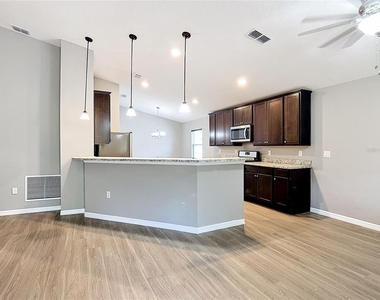 225 Bella Verano Way - Photo Thumbnail 16