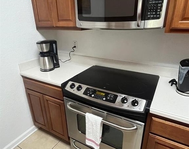 4024 Breakview Drive - Photo Thumbnail 11