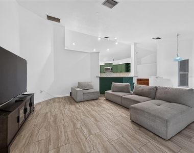 13405 Sw 86th Avenue - Photo Thumbnail 11