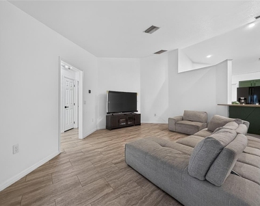 13405 Sw 86th Avenue - Photo Thumbnail 10