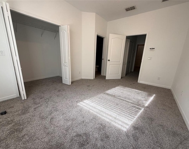 3549 Wilshire Way Road - Photo Thumbnail 10