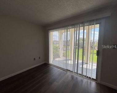 528 Orange Drive - Photo Thumbnail 3