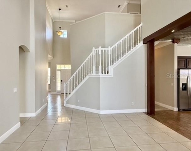 2300 The Oaks Boulevard - Photo Thumbnail 10