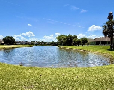 2300 The Oaks Boulevard - Photo Thumbnail 52