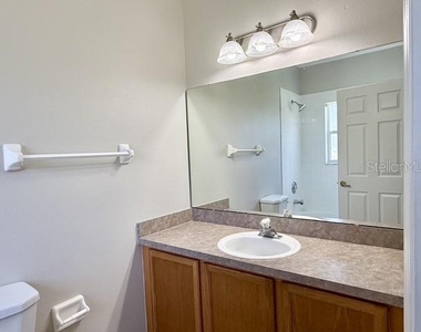 2300 The Oaks Boulevard - Photo Thumbnail 37