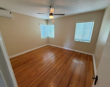1009 E Marks Street - Photo Thumbnail 15