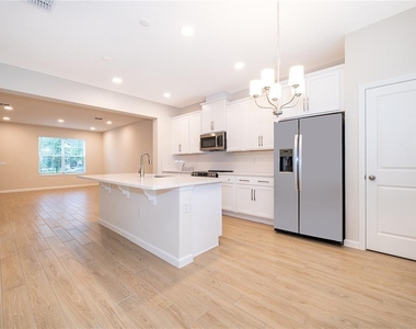 474 Lady Palm Street - Photo Thumbnail 11
