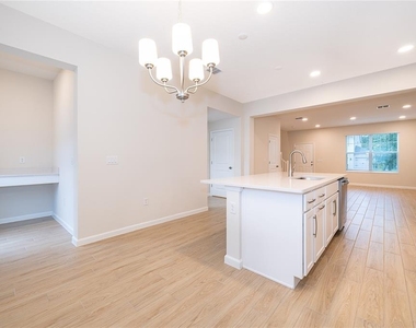 474 Lady Palm Street - Photo Thumbnail 12