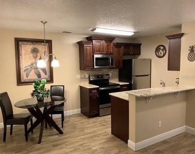 2612 Grassy Point Drive - Photo Thumbnail 5