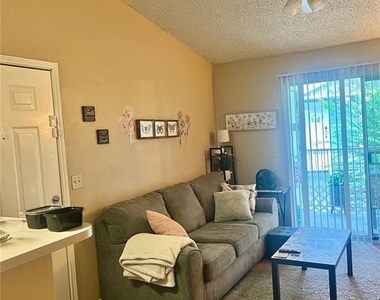 709 Secret Harbor Lane - Photo Thumbnail 10