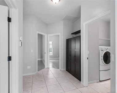 2997 Cedar Glen Place - Photo Thumbnail 11