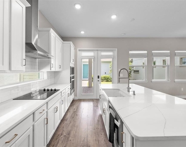 10129 Pearson Avenue - Photo Thumbnail 5