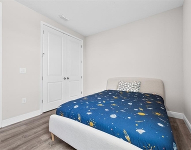 10129 Pearson Avenue - Photo Thumbnail 24