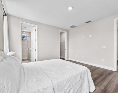 10129 Pearson Avenue - Photo Thumbnail 18