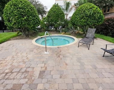 1561 Chelsea Drive - Photo Thumbnail 24