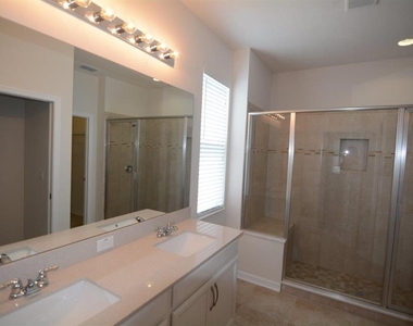 8104 Pleasant Pine Circle - Photo Thumbnail 7