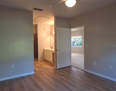 140 Turnbull Villas Circle - Photo Thumbnail 11