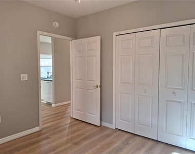 140 Turnbull Villas Circle - Photo Thumbnail 16