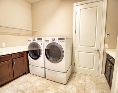5628 Semolino Street - Photo Thumbnail 34