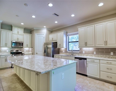 5628 Semolino Street - Photo Thumbnail 12