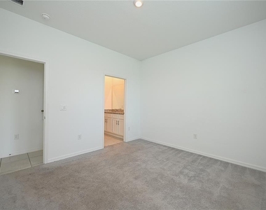 685 Crown Rose Drive - Photo Thumbnail 15