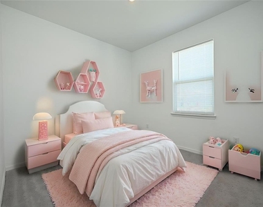 685 Crown Rose Drive - Photo Thumbnail 22