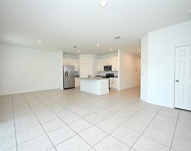685 Crown Rose Drive - Photo Thumbnail 11