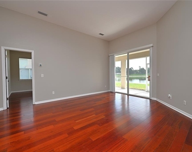 125 Costa Loop - Photo Thumbnail 16