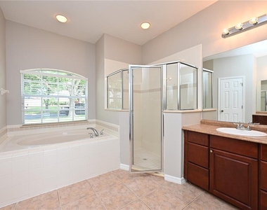 125 Costa Loop - Photo Thumbnail 25