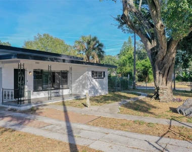 495 Avenue F Se - Photo Thumbnail 16