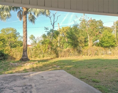 495 Avenue F Se - Photo Thumbnail 22