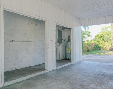 495 Avenue F Se - Photo Thumbnail 17