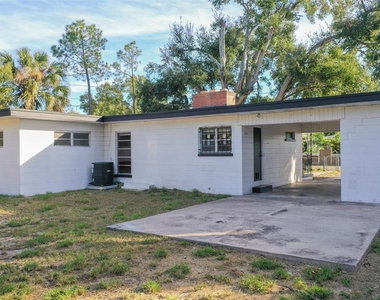 495 Avenue F Se - Photo Thumbnail 21