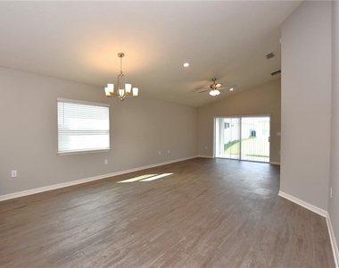 372 Cascara Lane - Photo Thumbnail 14