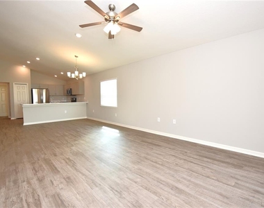 372 Cascara Lane - Photo Thumbnail 11