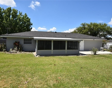 204 Chaucer Lane - Photo Thumbnail 20