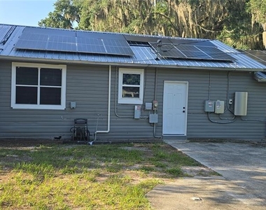 318 Chesney Blvd - Photo Thumbnail 3