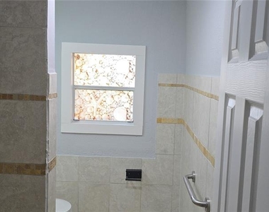 318 Chesney Blvd - Photo Thumbnail 12