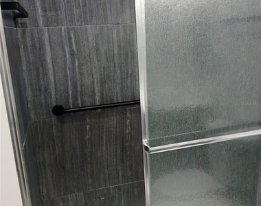 1583 Nw 29th Road - Photo Thumbnail 7