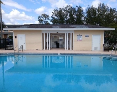 1583 Nw 29th Road - Photo Thumbnail 13