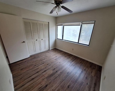 6111 Sw 8th Place - Photo Thumbnail 19