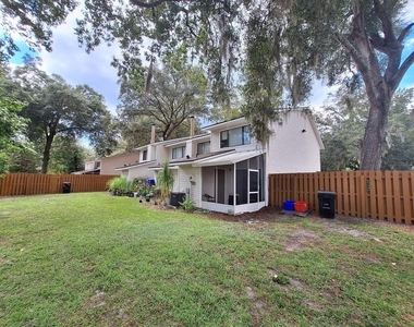 6111 Sw 8th Place - Photo Thumbnail 28