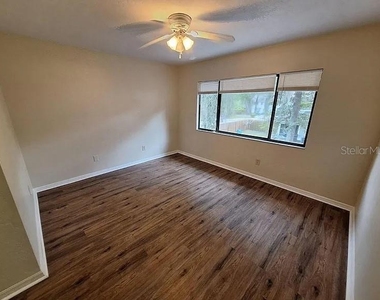 6111 Sw 8th Place - Photo Thumbnail 12
